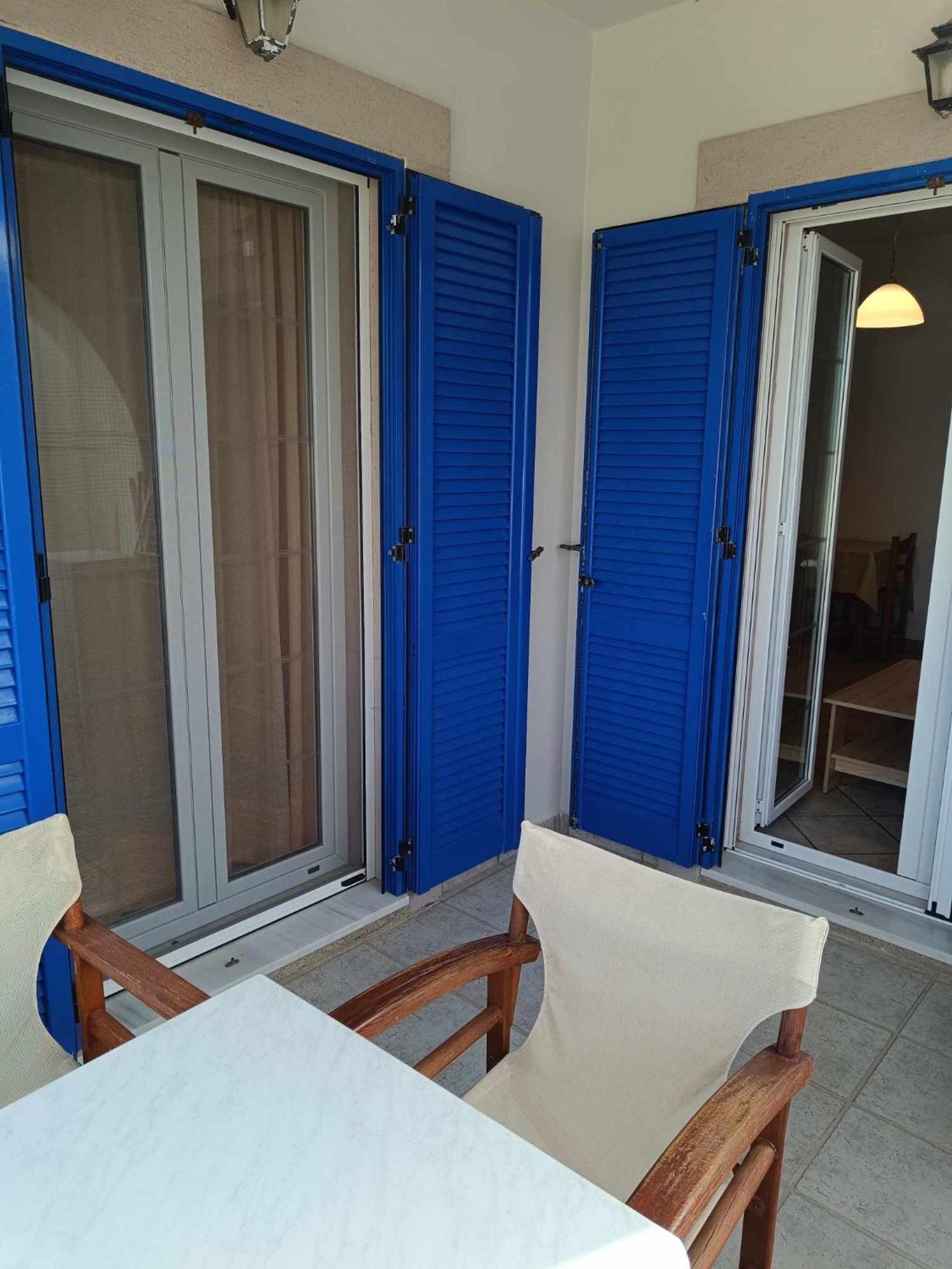 Athina Rooms Karvounades 外观 照片